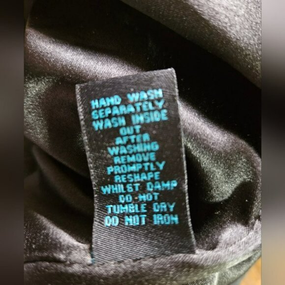 Rue+ Black Sequin Bomber Jacket size 1X EUC - Picture 12 of 13